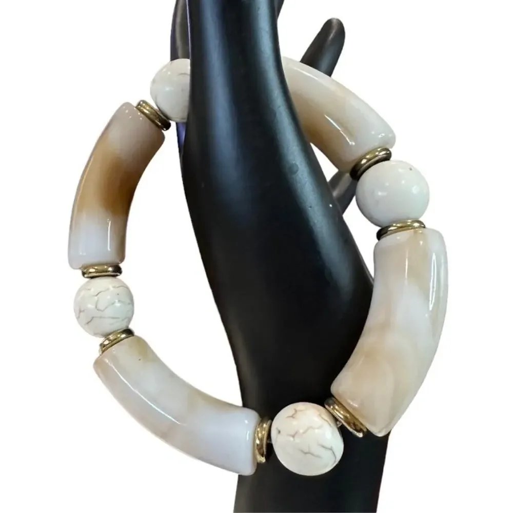 Set of 3 Howelite gemstone & acrylic stretch bracelets white cream‎ tan one size - Picture 2 of 3